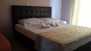 Гостевой дом Apartments Cungu Улцинь Апартаменты с 2 спальнями, балконом и видом на море-13